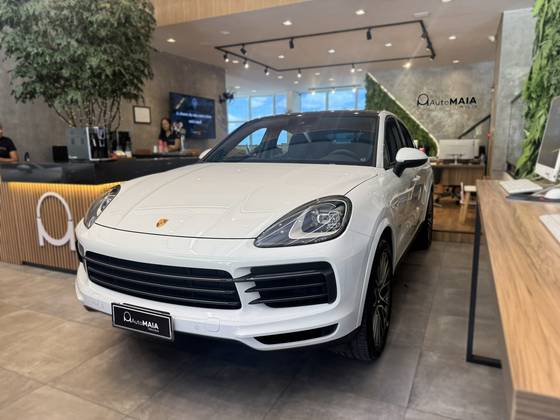 PORSCHE CAYENNE 3.0 V6 E-HYBRID COUPÉ PLATINUM EDITION AWD TIPTRONIC S PORSCHE CAYENNE 3.0 V6 E-HYBRID COUPÉ PLATINUM EDITION AWD TIPTRONIC S